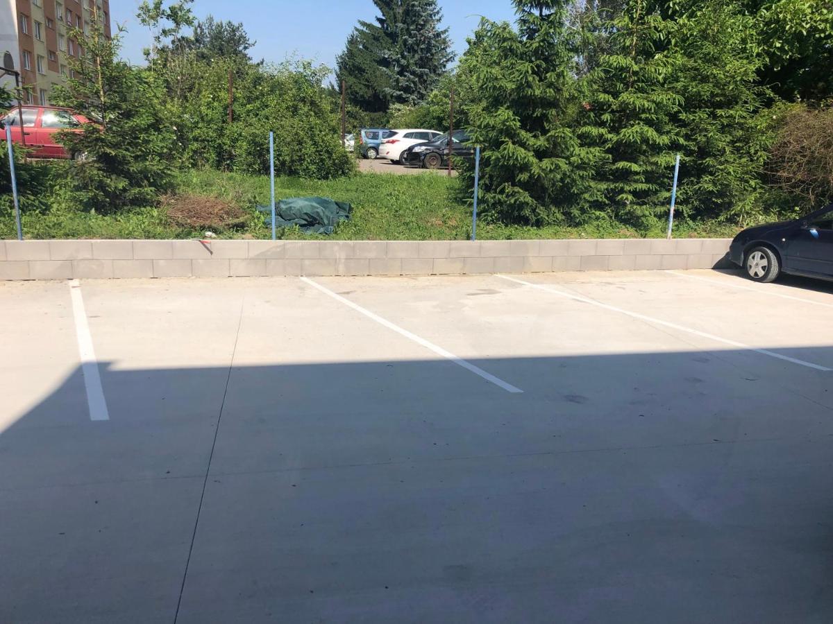 Apartman S Terasou Zvolen Luaran gambar