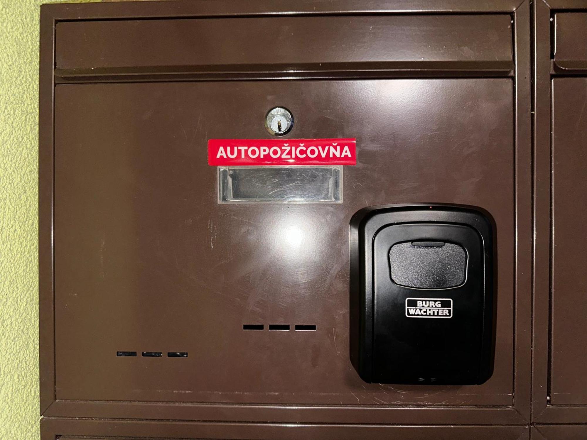 Apartman S Terasou Zvolen Luaran gambar