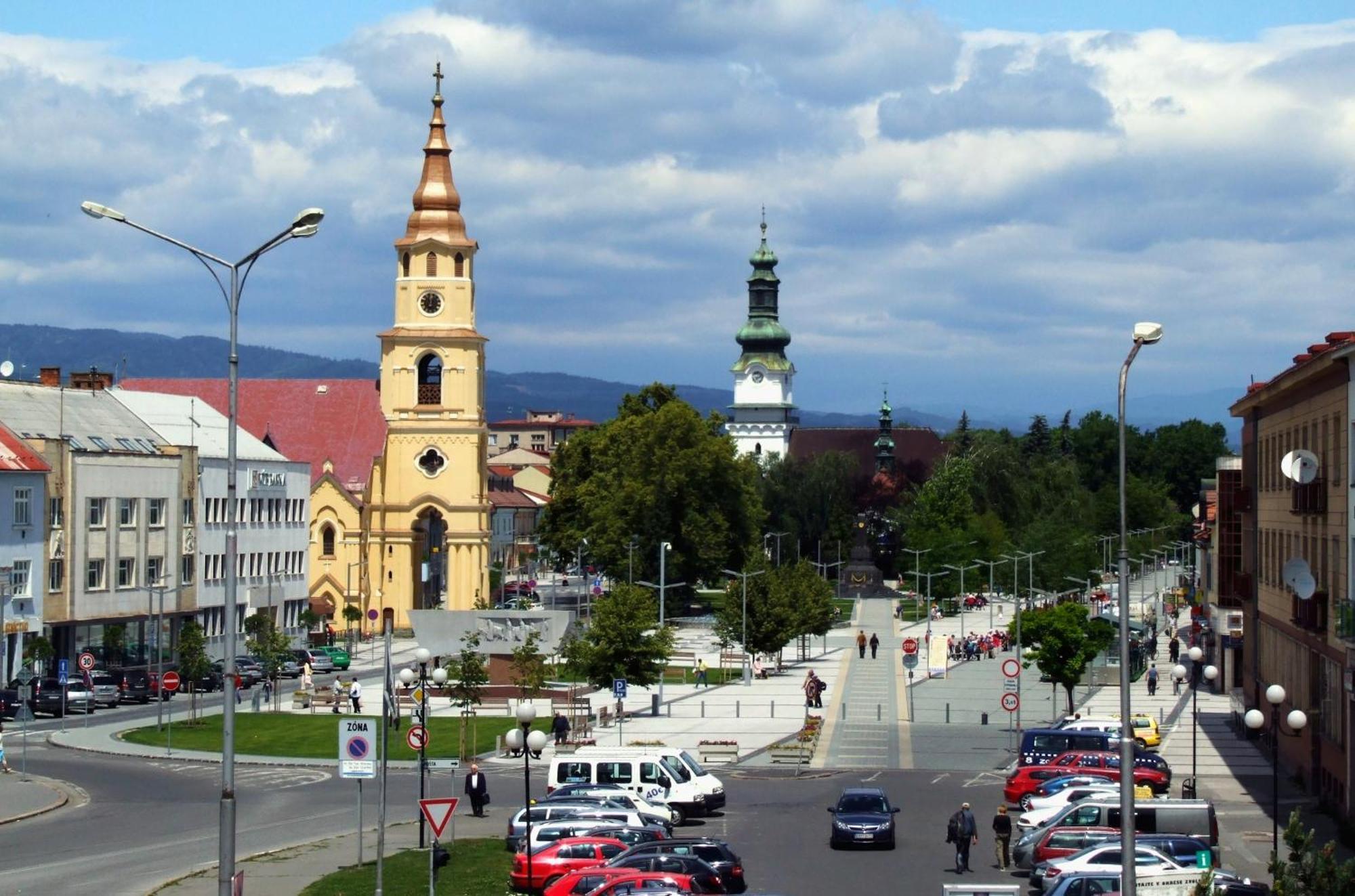 Apartman S Terasou Zvolen Luaran gambar