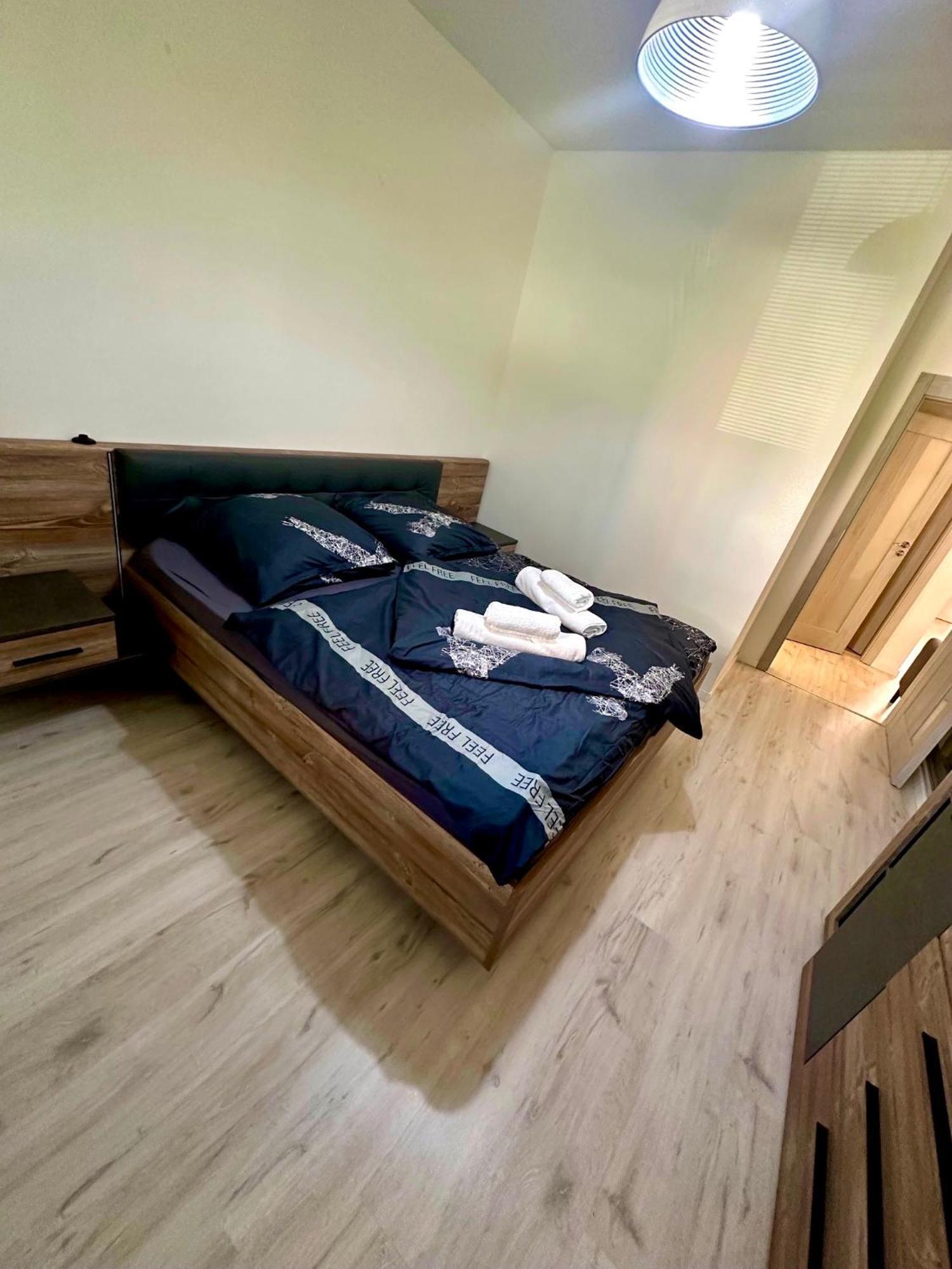 Apartman S Terasou Zvolen Luaran gambar